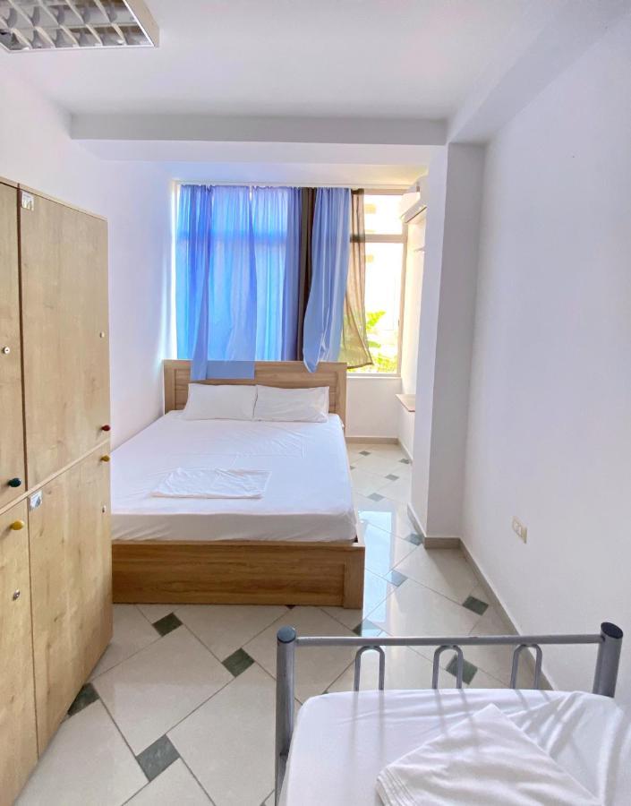 Hostel Hasta La Vista Sarandë 외부 사진