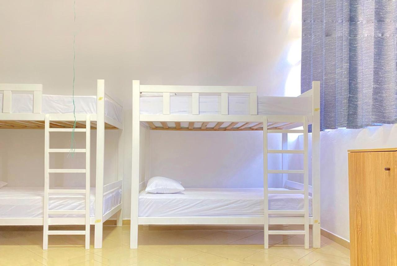 Hostel Hasta La Vista Sarandë 외부 사진
