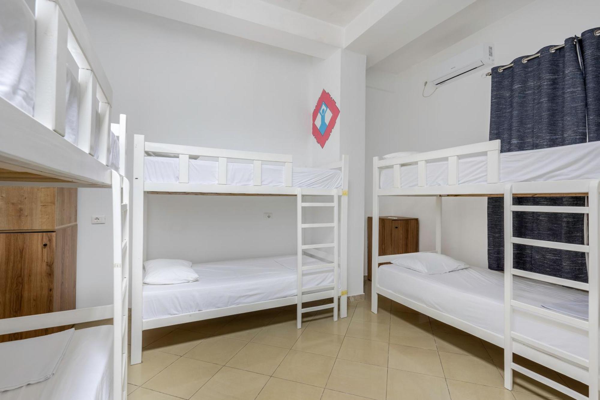Hostel Hasta La Vista Sarandë 외부 사진