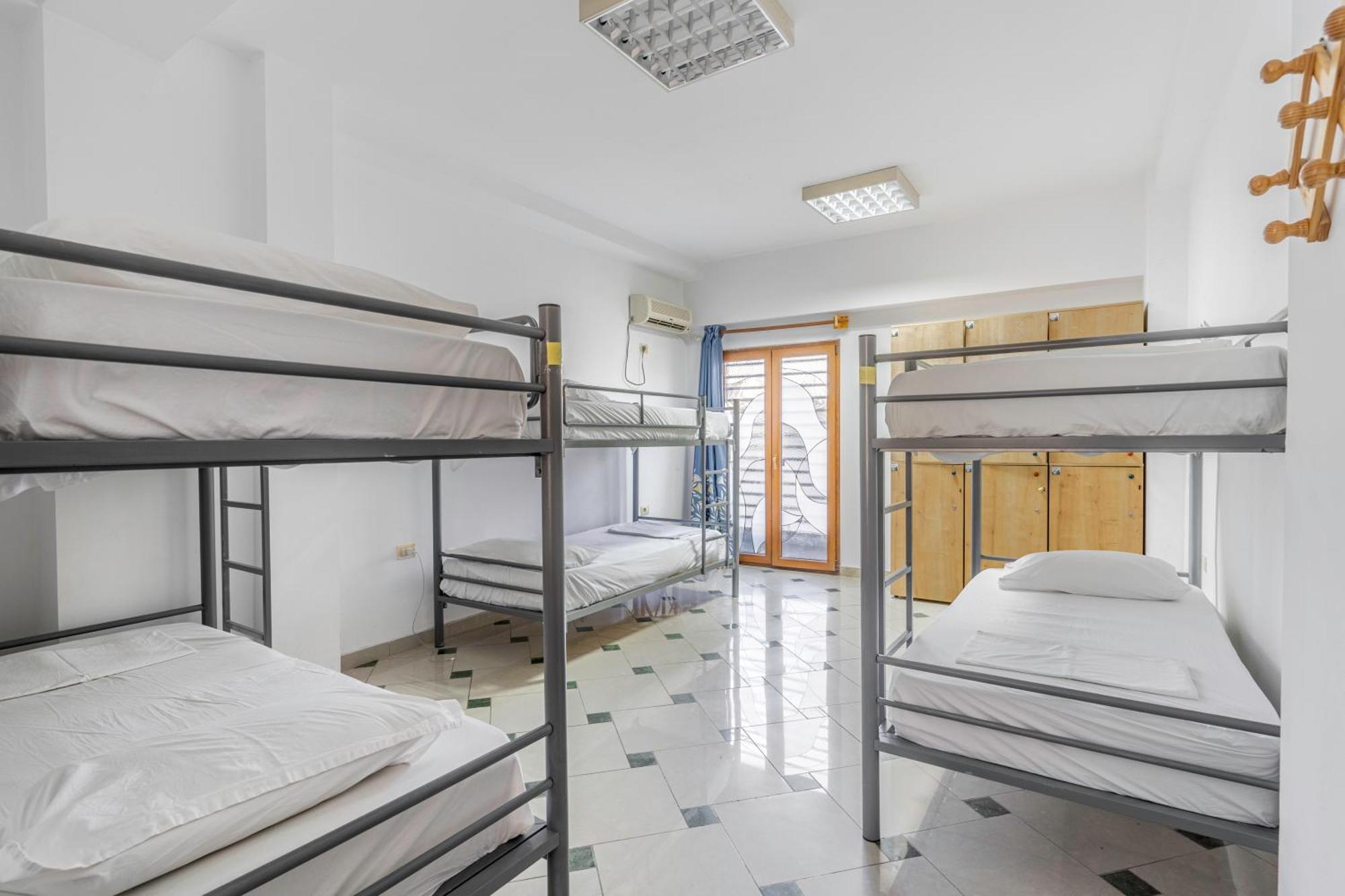 Hostel Hasta La Vista Sarandë 외부 사진