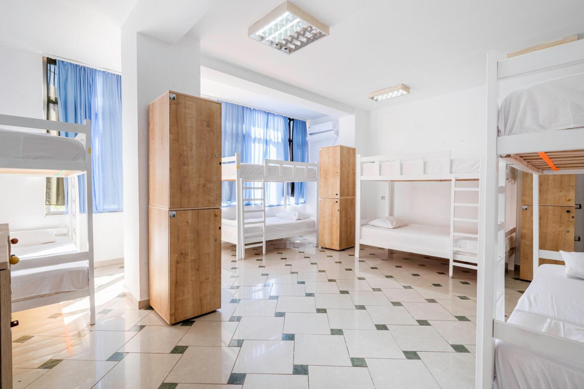 Hostel Hasta La Vista Sarandë 외부 사진